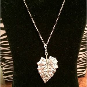 Silver plated chain necklace with Fall Leaf pendant